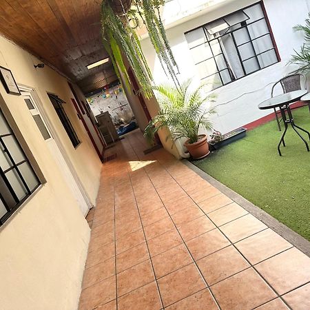 El Extranjero Hostal Antigua Ngoại thất bức ảnh