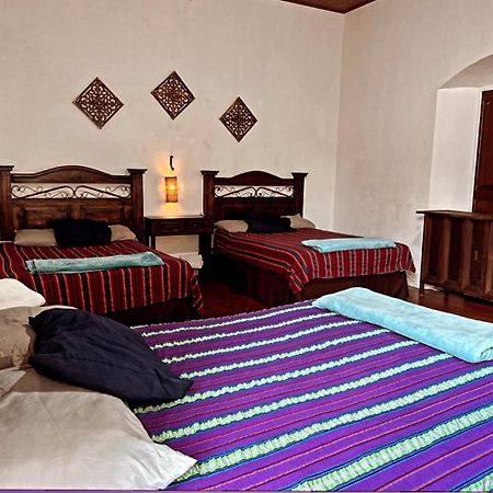 El Extranjero Hostal Antigua Ngoại thất bức ảnh