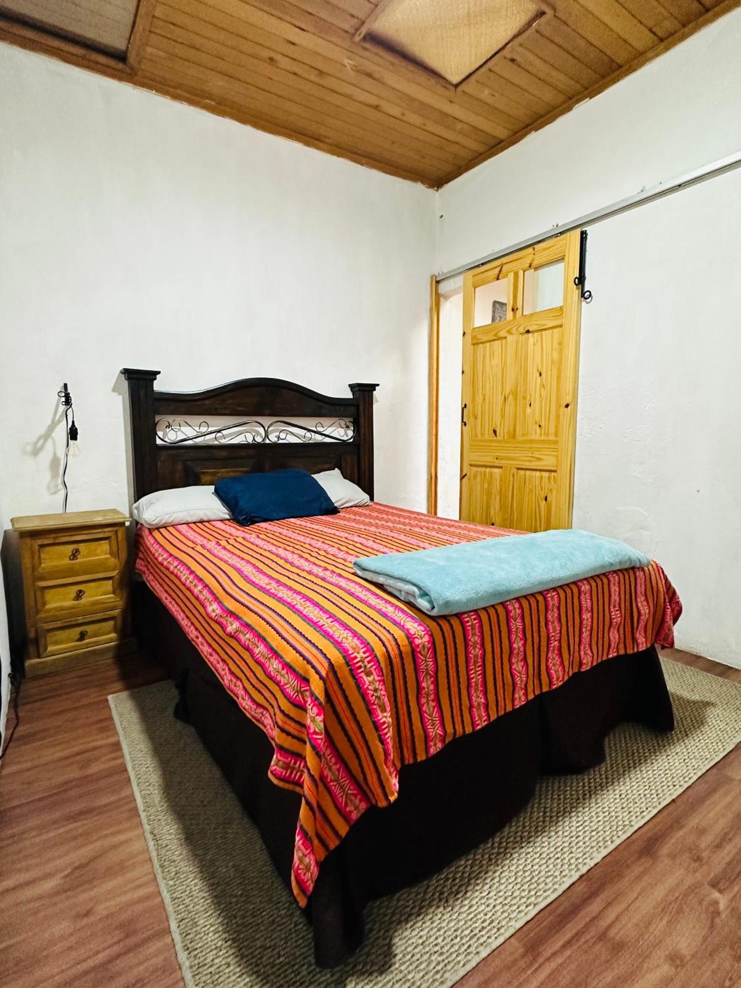 El Extranjero Hostal Antigua Ngoại thất bức ảnh